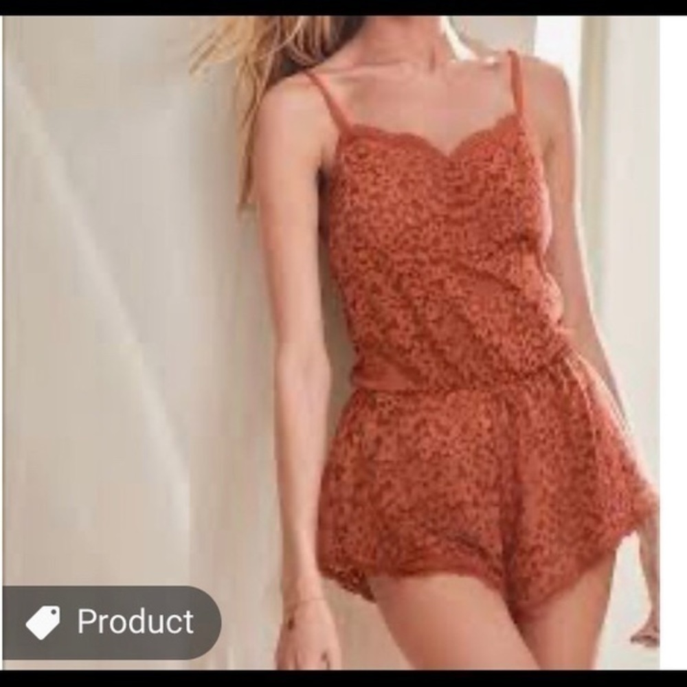 NWOT Victoria’s Secret Lace Romper